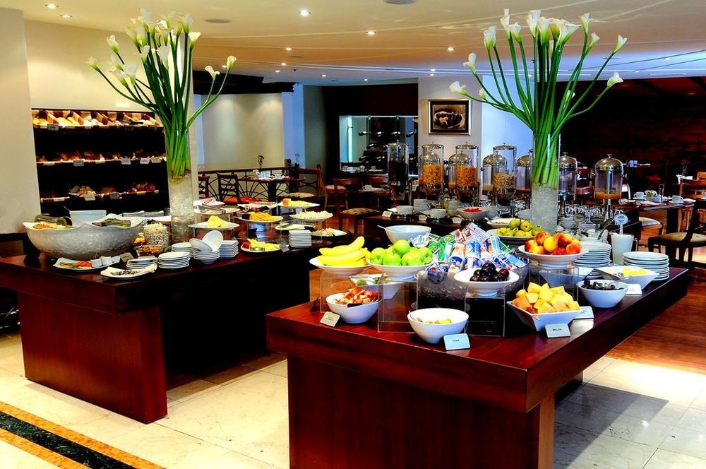 เอ็นเอช คอลเลคชั่น กีโต รอยัล Hotel ร้านอาหาร รูปภาพ