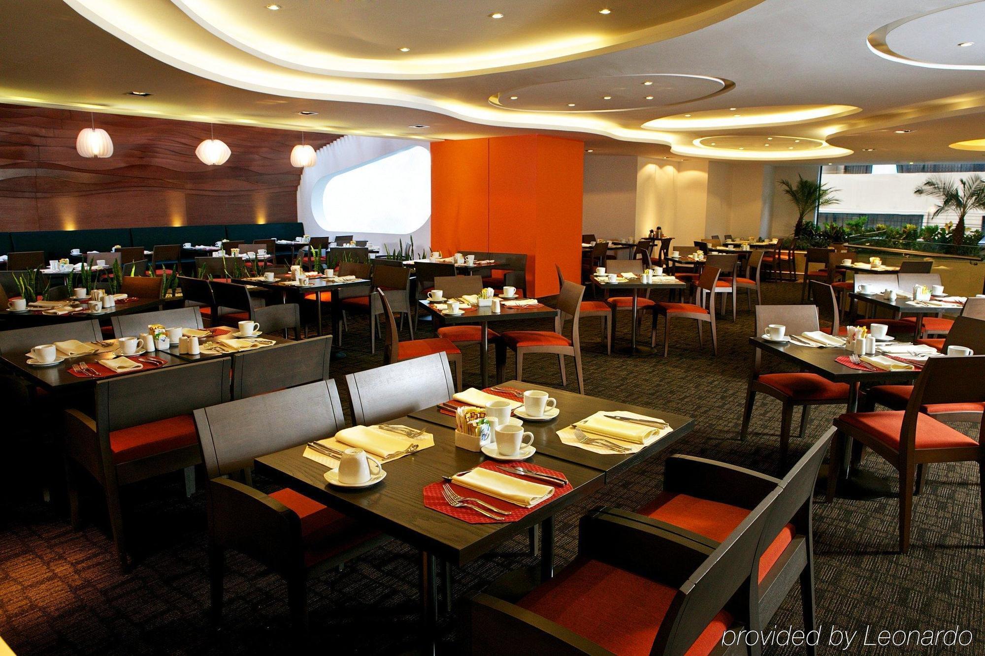 เอ็นเอช คอลเลคชั่น กีโต รอยัล Hotel ภายนอก รูปภาพ
